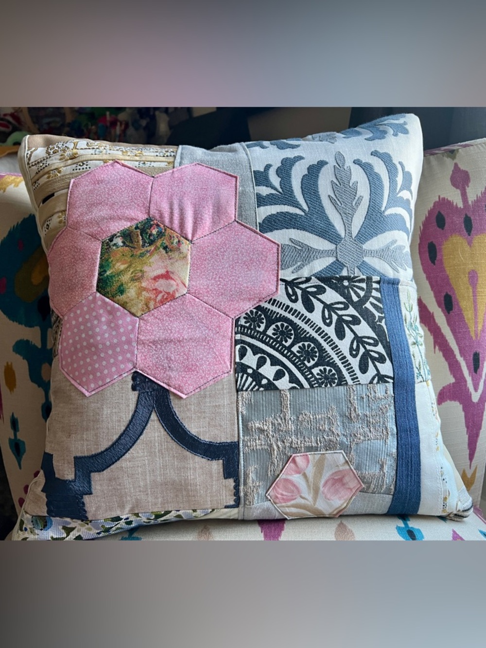Pillow Cover - Hexie Flower - Envelope Closure